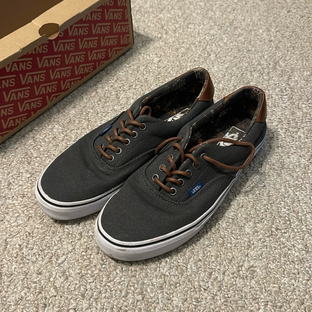 Size 10 Gray Men’s Vans